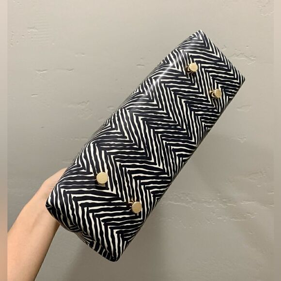 Handmade Genuine Calfskin Wooden Frame Satchel/Shoulder Bag/Crossbody - Picture 13 of 16